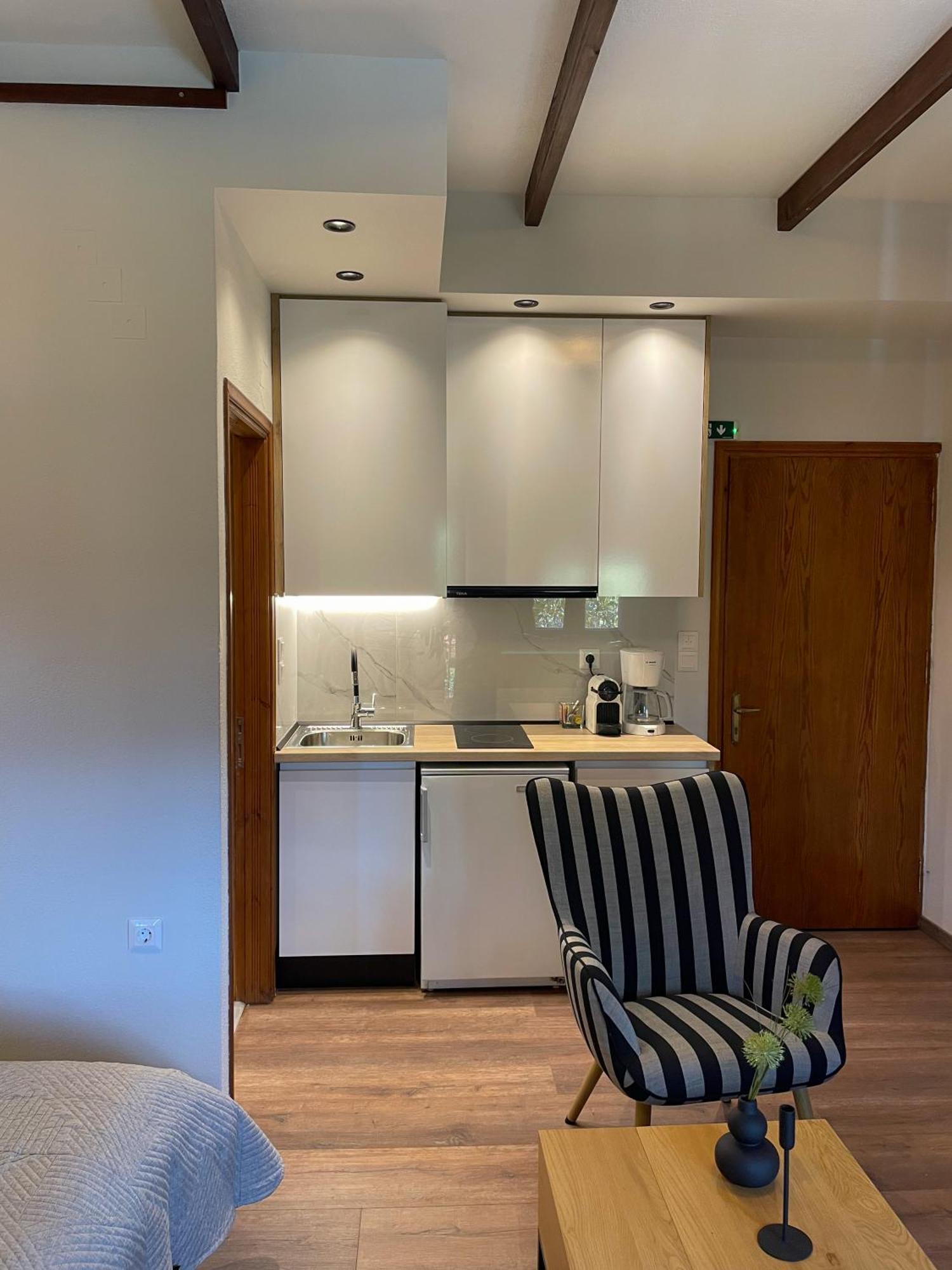 Appartement Giataki à Eláti Extérieur photo