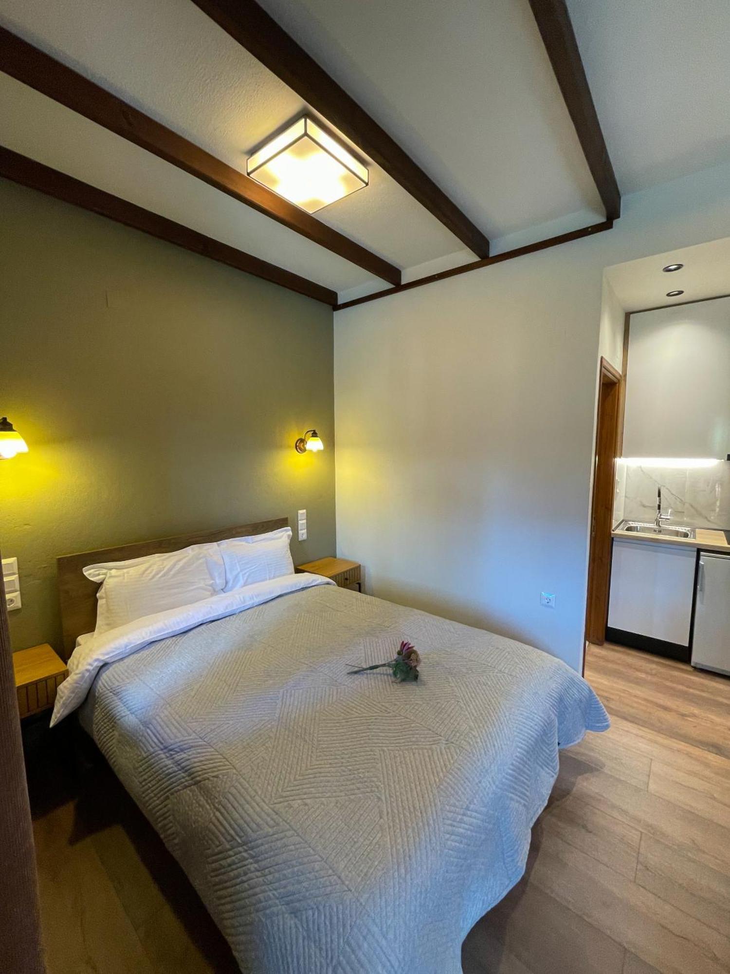 Appartement Giataki à Eláti Extérieur photo